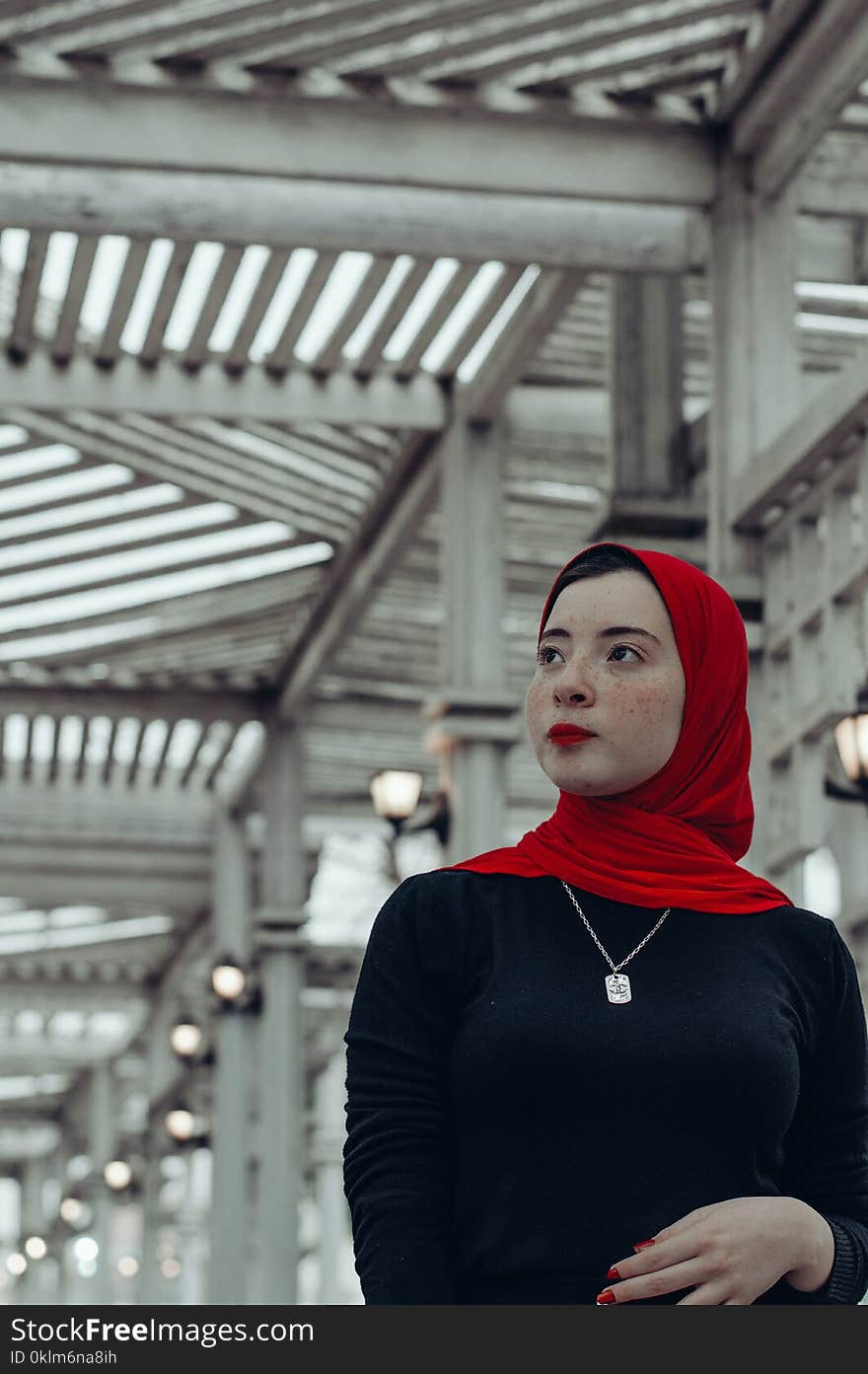 Woman in Black Abaya Cloak in Shallow Focus Photography