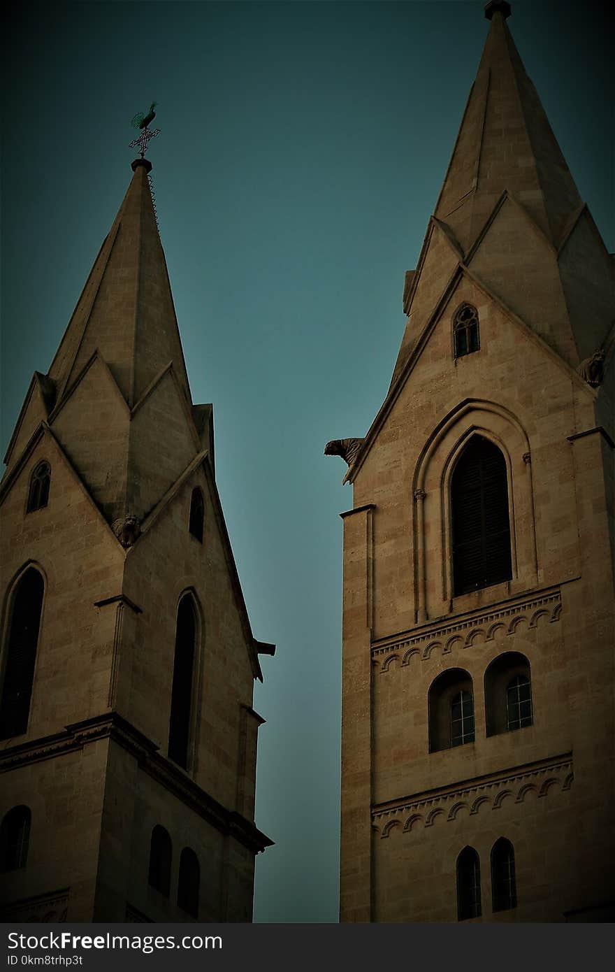 Sky, Building, Spire, Landmark