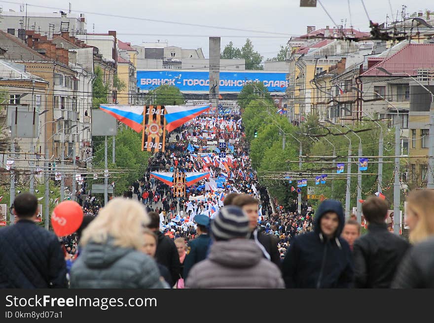 Crowd, Urban Area, City, Tree