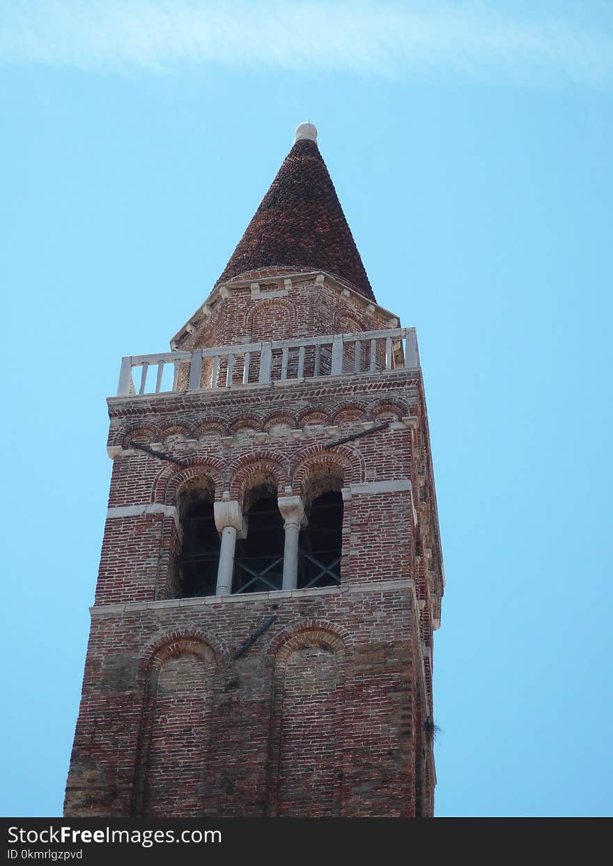 Historic Site, Landmark, Sky, Tower