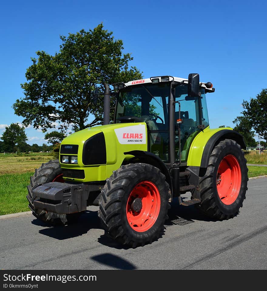 Tractor, Agricultural Machinery, Motor Vehicle, Vehicle