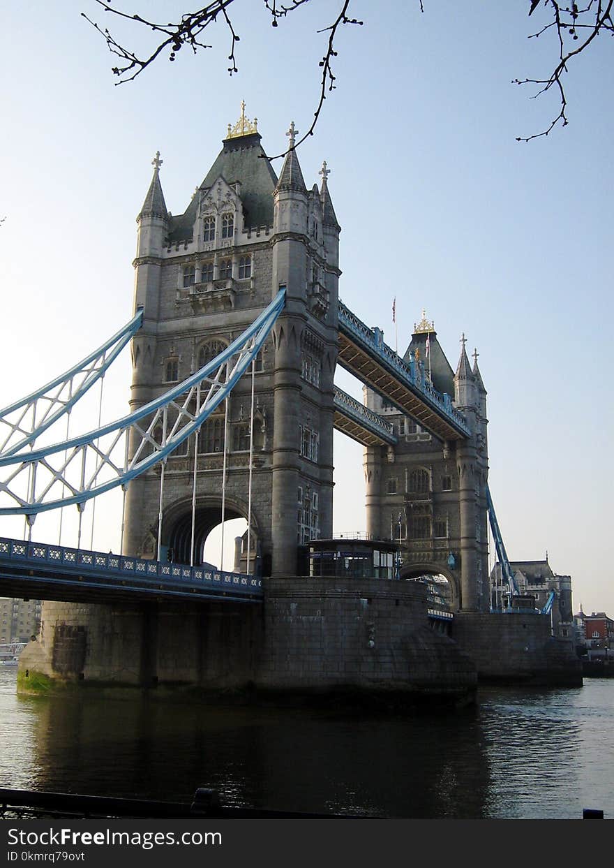 Landmark, Waterway, Bridge, Building