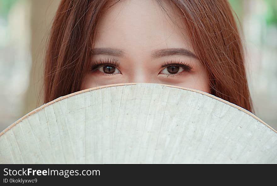 Close-up Photography of Woman&#x27;s Eyes