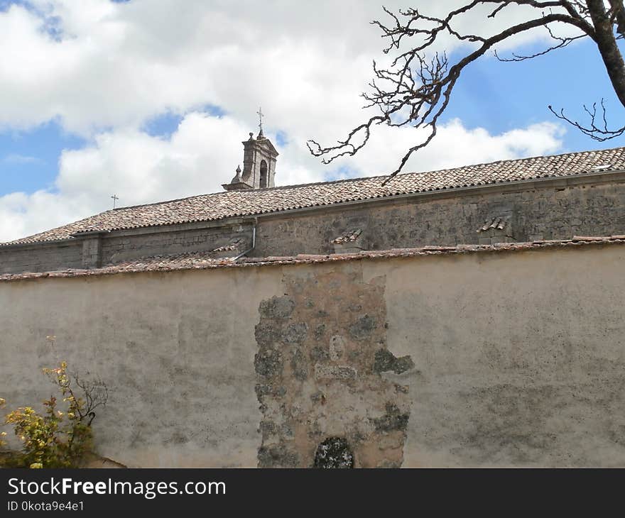 Sky, Wall, Property, Roof