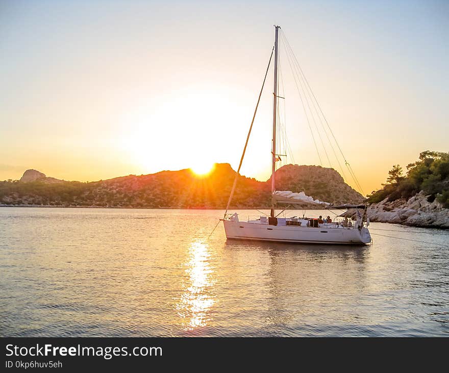 Waterway, Water Transportation, Sky, Sail