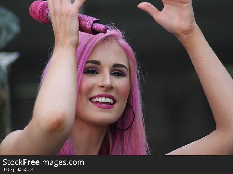 Pink, Beauty, Forehead, Hand