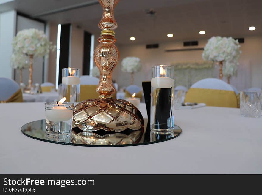 Tableware, Centrepiece, Table, Glass