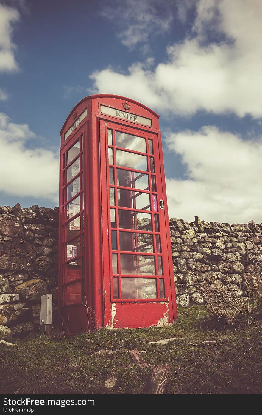 Red Knipe Telephone Booth