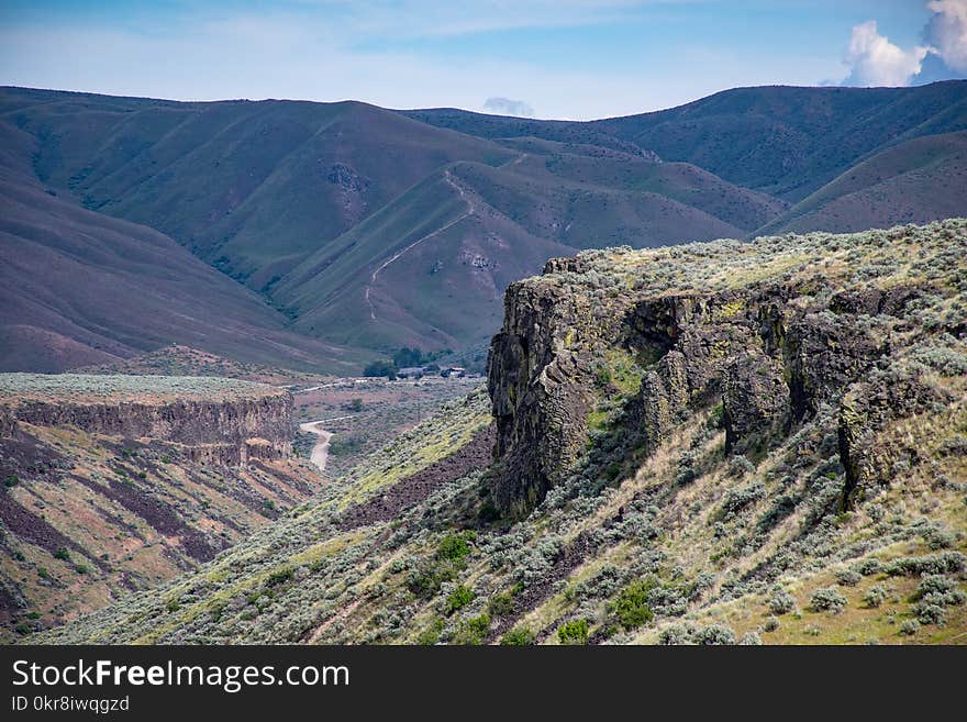 Aerial Photo of Cliff