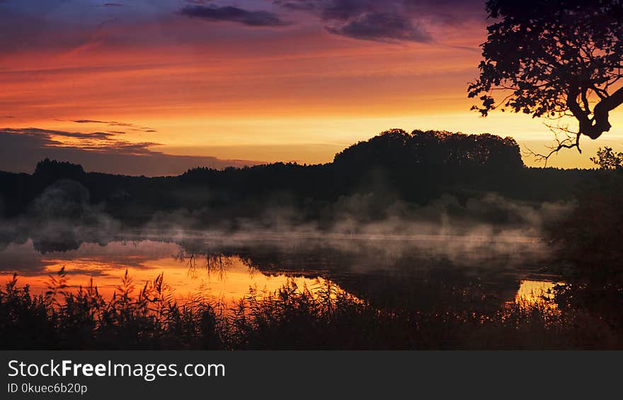 Silhouette of Mountains in Landscape Photogprahy