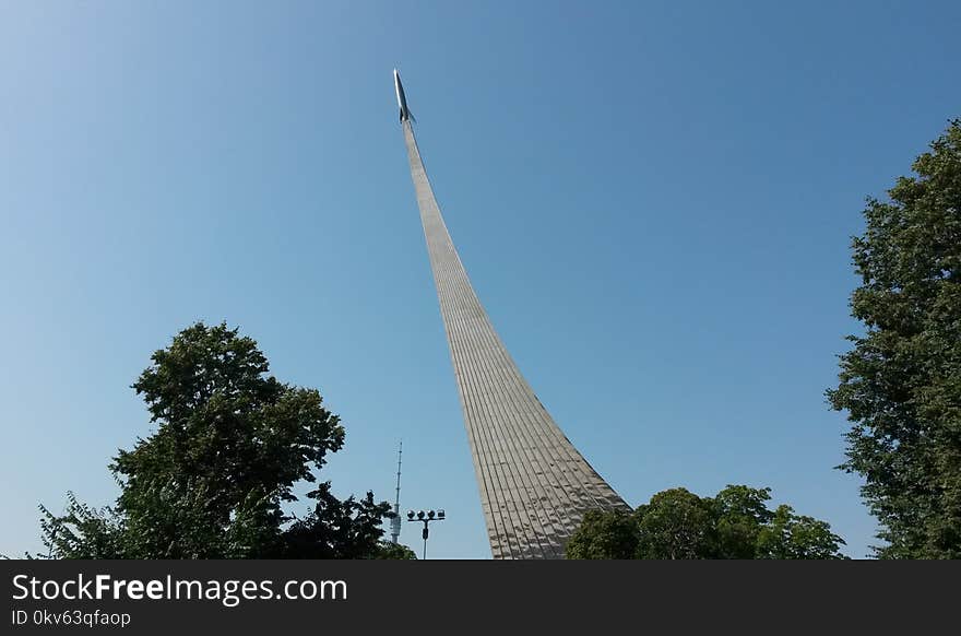 Sky, Landmark, Spire, Daytime