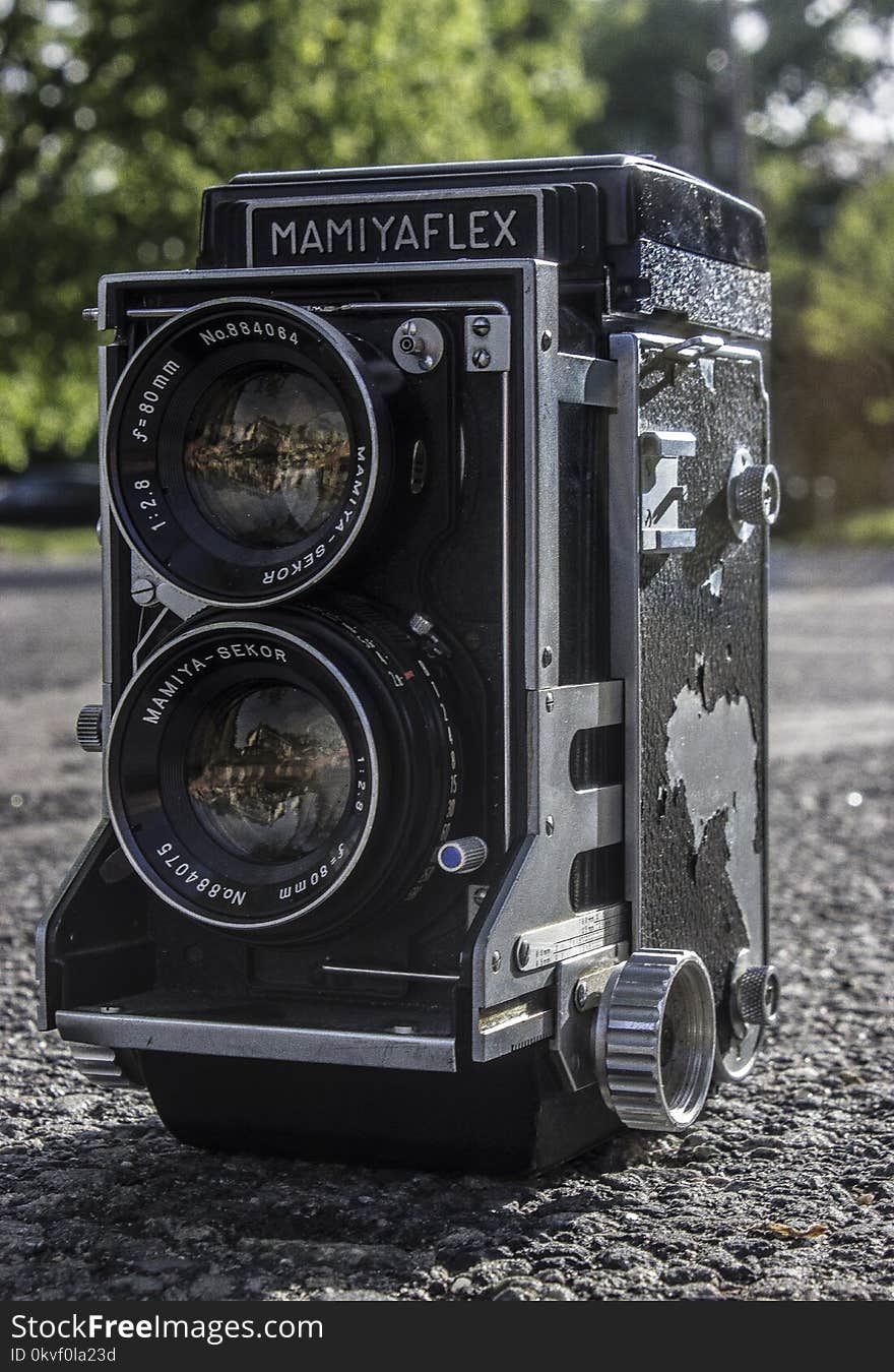 Black Mamiyaflex Vintage Camera