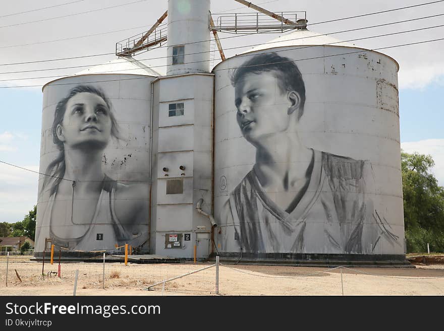 Wall, Sculpture, Mural, Monument