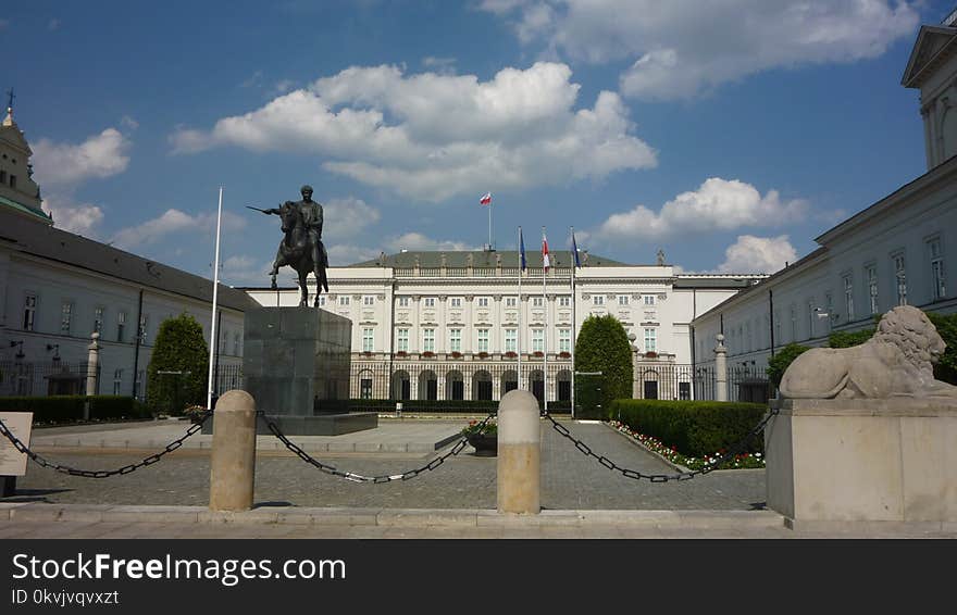 Sky, Landmark, Palace, Building