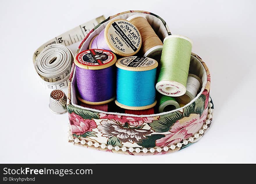 Assorted-color Threads With Case