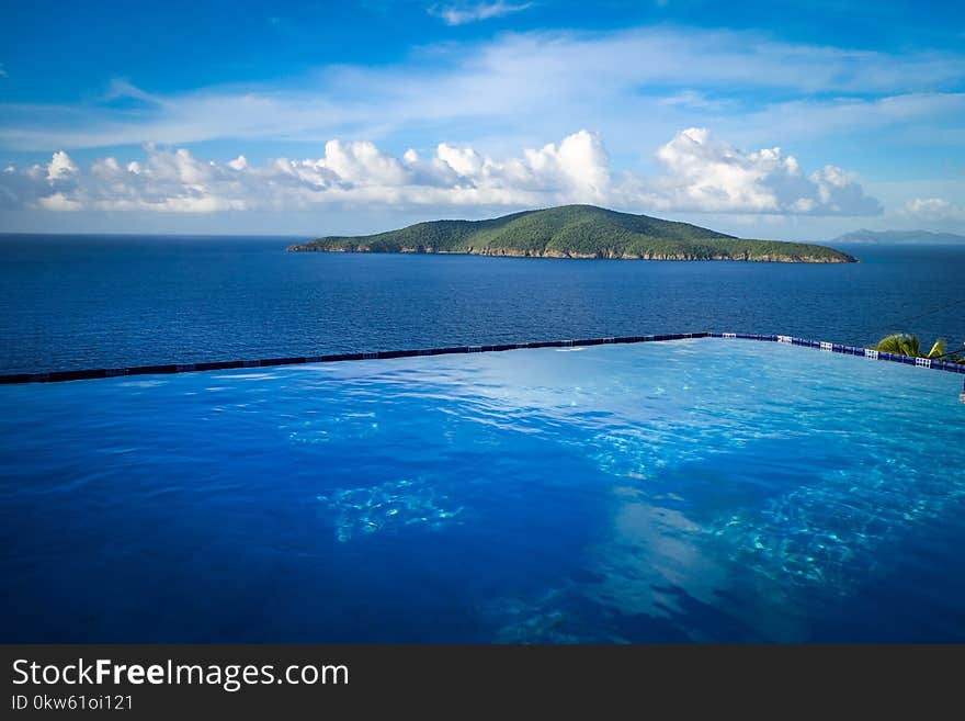 Sea, Coastal And Oceanic Landforms, Ocean, Sky