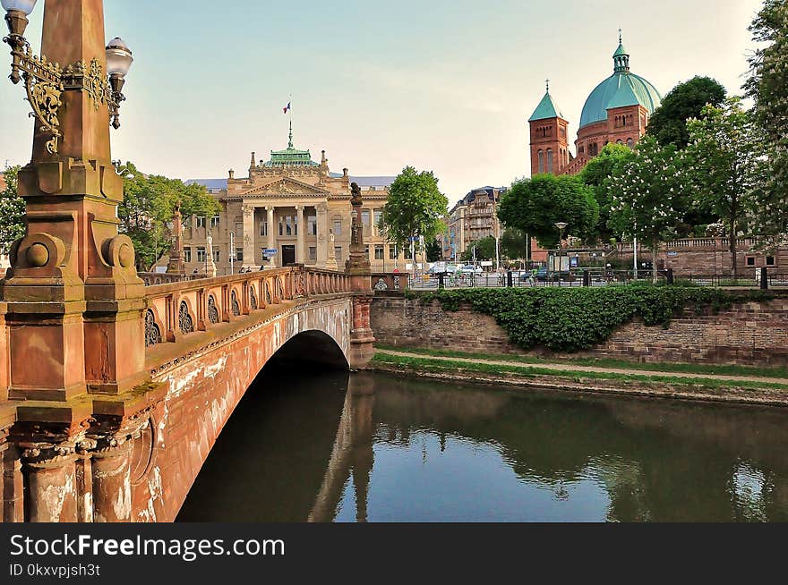 Reflection, Landmark, Waterway, City