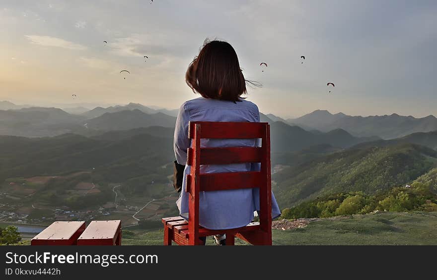 Sky, Mountainous Landforms, Mountain, Cloud