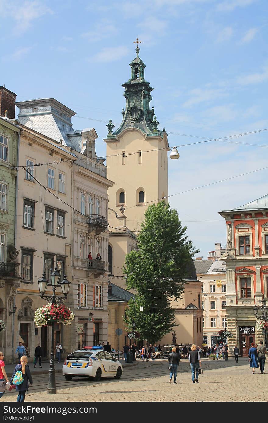 Town, Sky, Town Square, Landmark