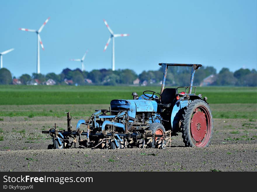 Field, Agricultural Machinery, Agriculture, Grassland