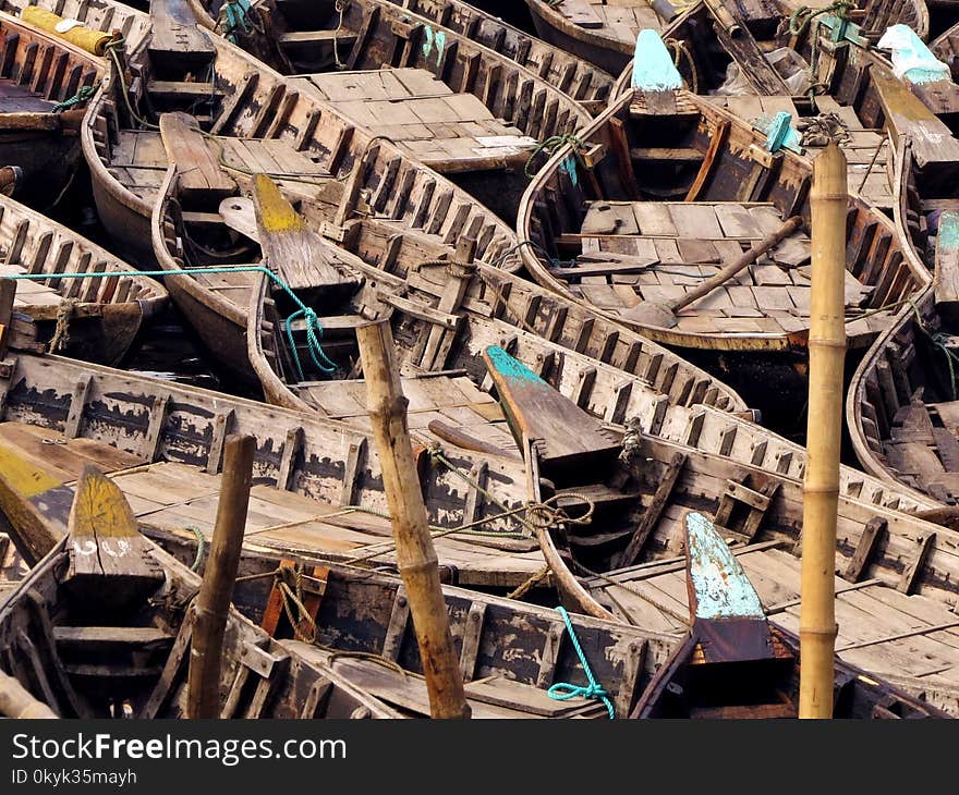 wodden rowing boats at Keraniganj, opposite Sadarghat, Dhaka, Bangladesh. wodden rowing boats at Keraniganj, opposite Sadarghat, Dhaka, Bangladesh