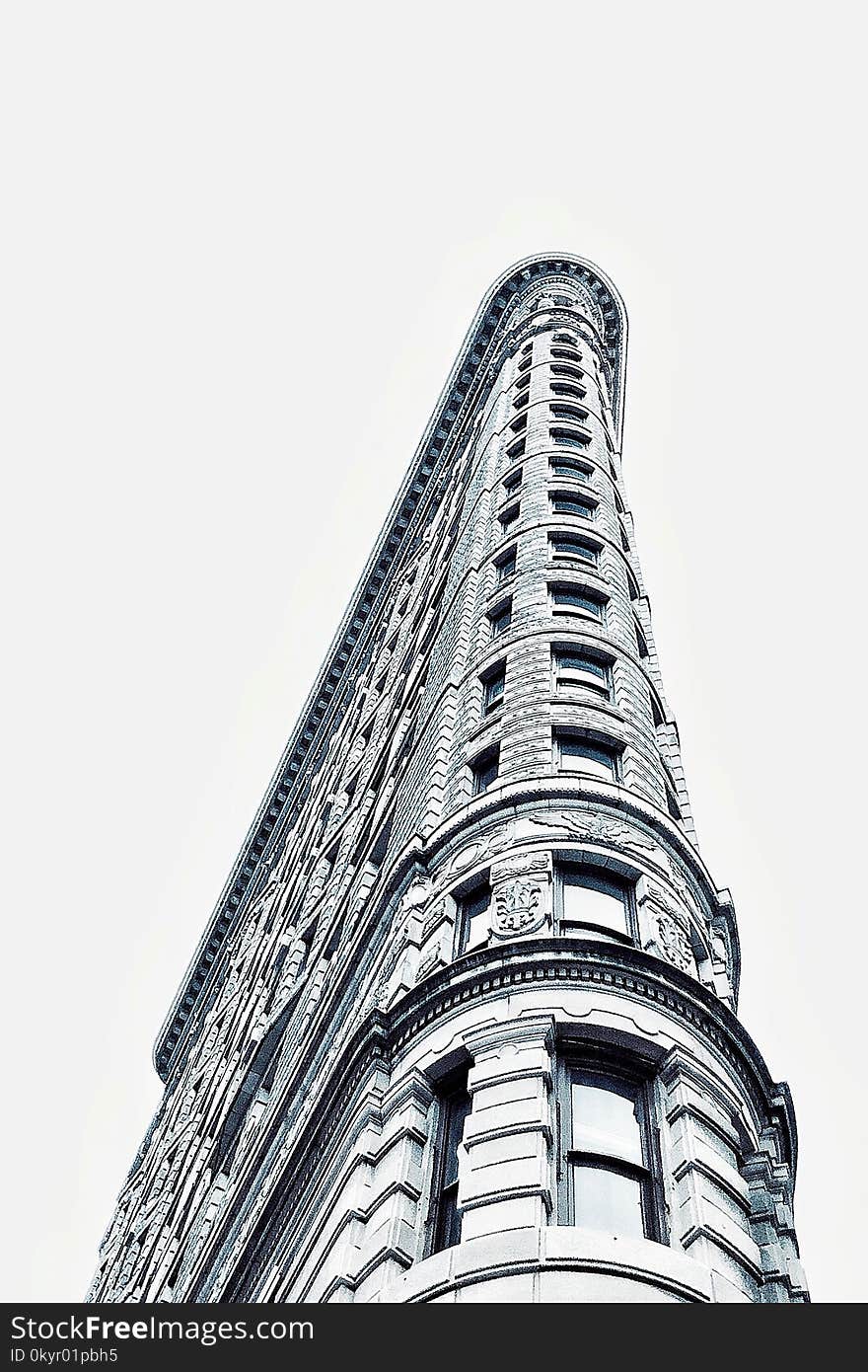 Low-angle Photo of Flatiron Building