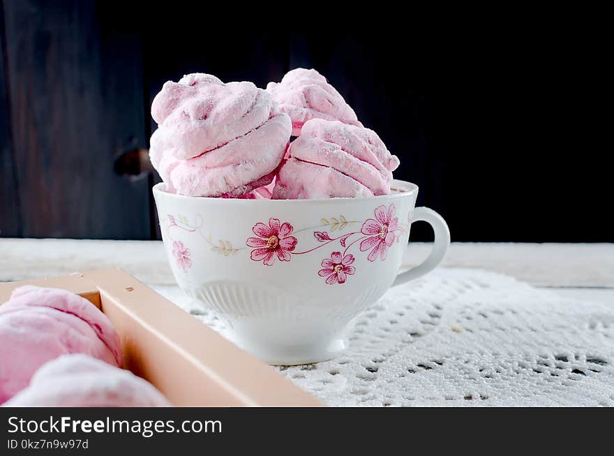 Homemade currant pink marshmallows - zephyr