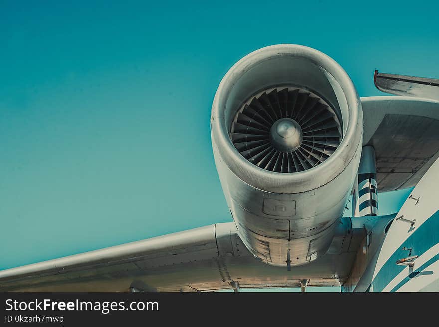 Beautiful view of an airplane on its part an airpcraft engine