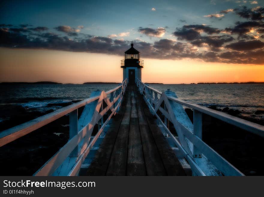 Marshall Point Lighthouse Sunset