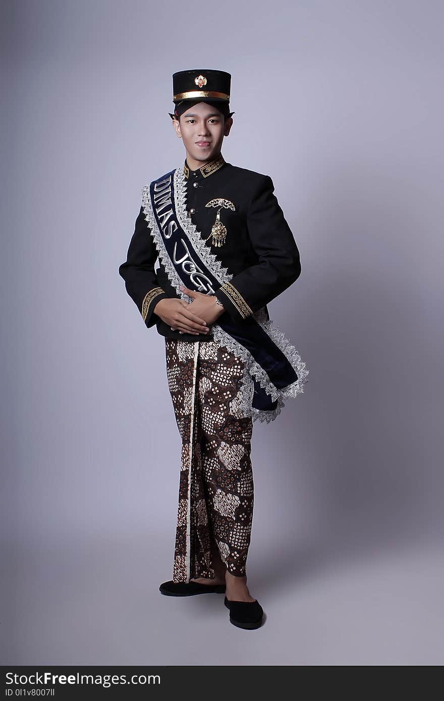 Military Uniform, Standing, Formal Wear, Costume