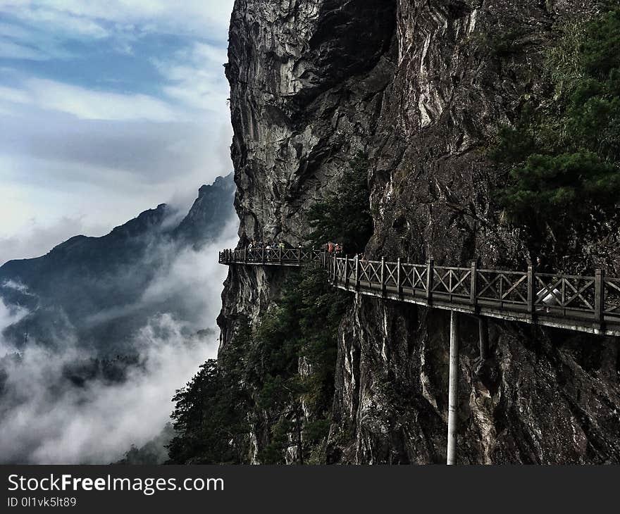 Mountain, Sky, Mountainous Landforms, Tree