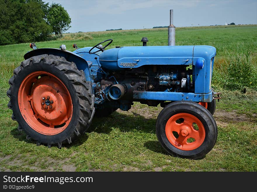 Tractor, Agricultural Machinery, Vehicle, Motor Vehicle