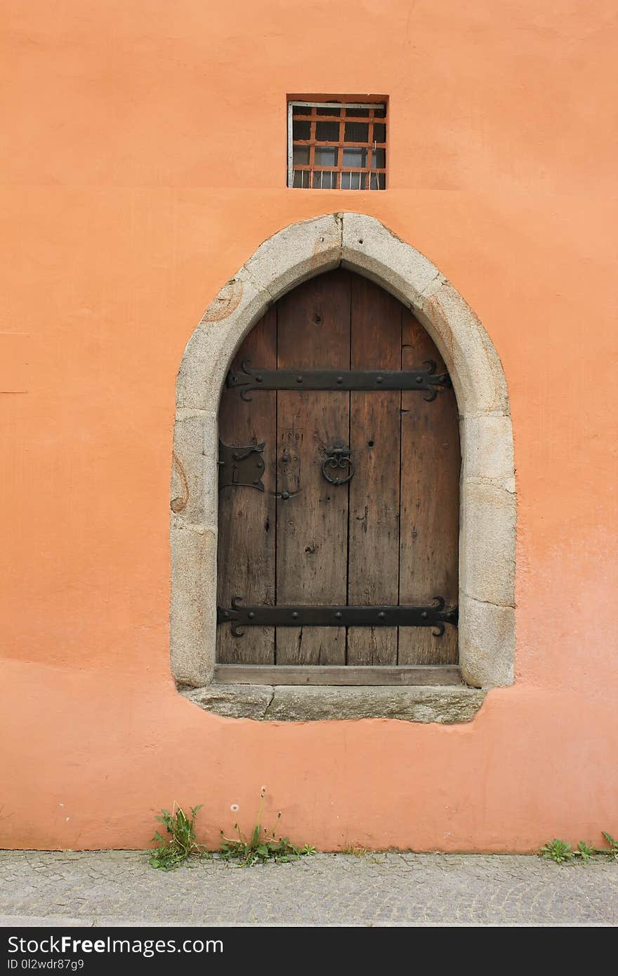 Wall, Arch, Window, Door