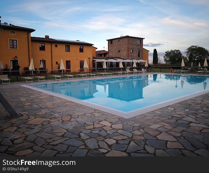 Property, Swimming Pool, Water, Estate