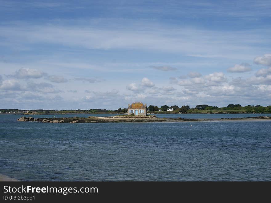 Waterway, Sky, Coastal And Oceanic Landforms, Sea