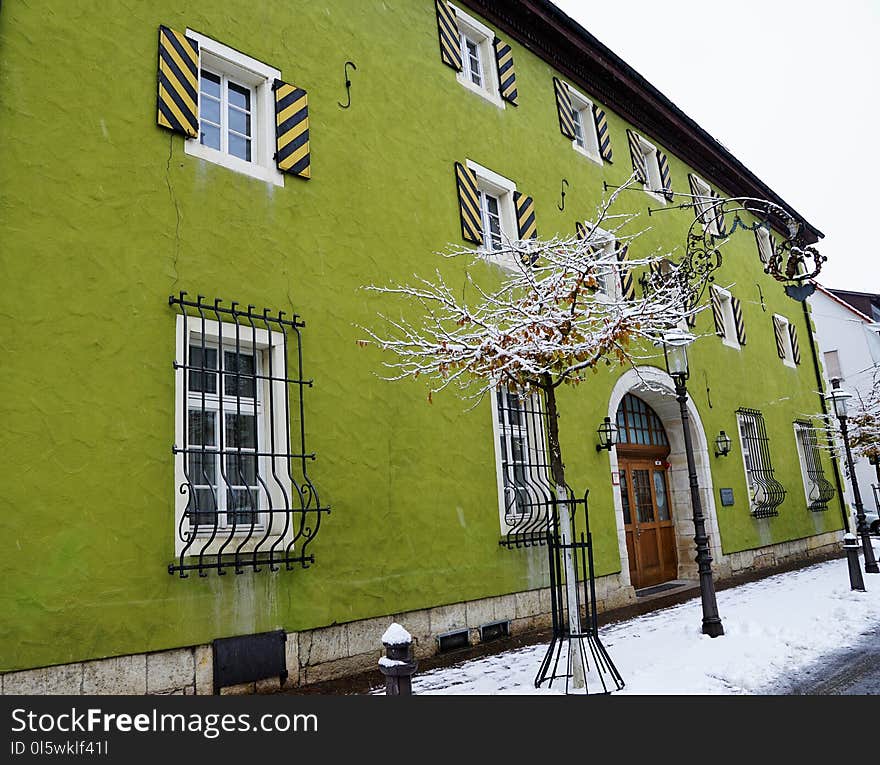 Yellow, Wall, House, Neighbourhood