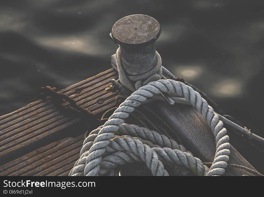 Grey Ropes