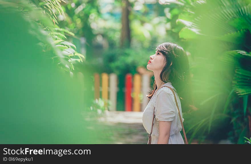 Black Haired Woman in Gray Top Photography