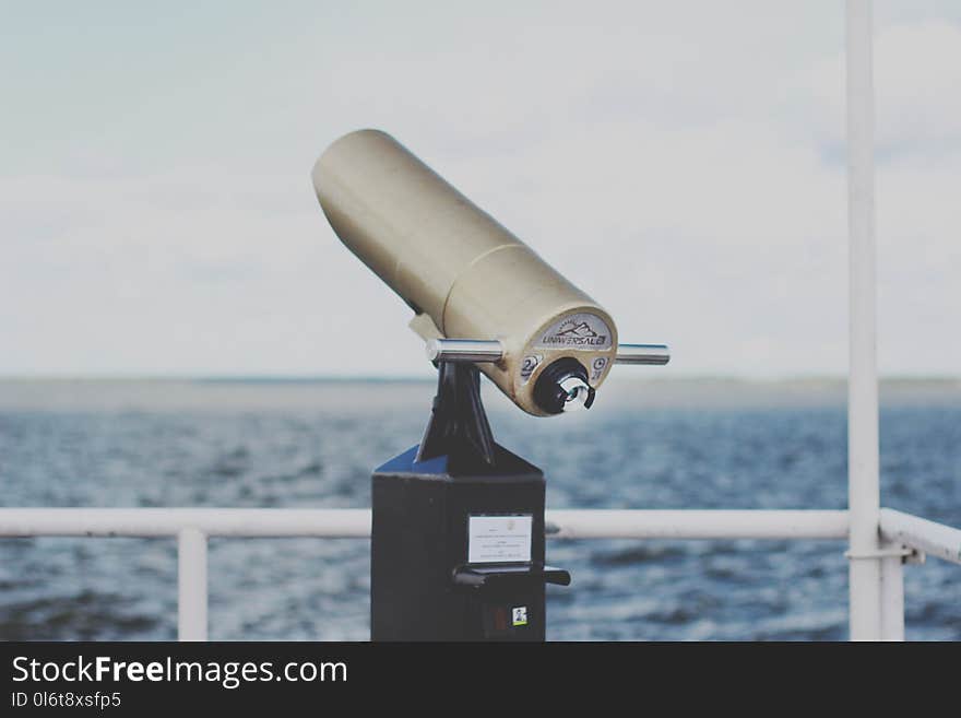 Selective Focus Photography of Telescope