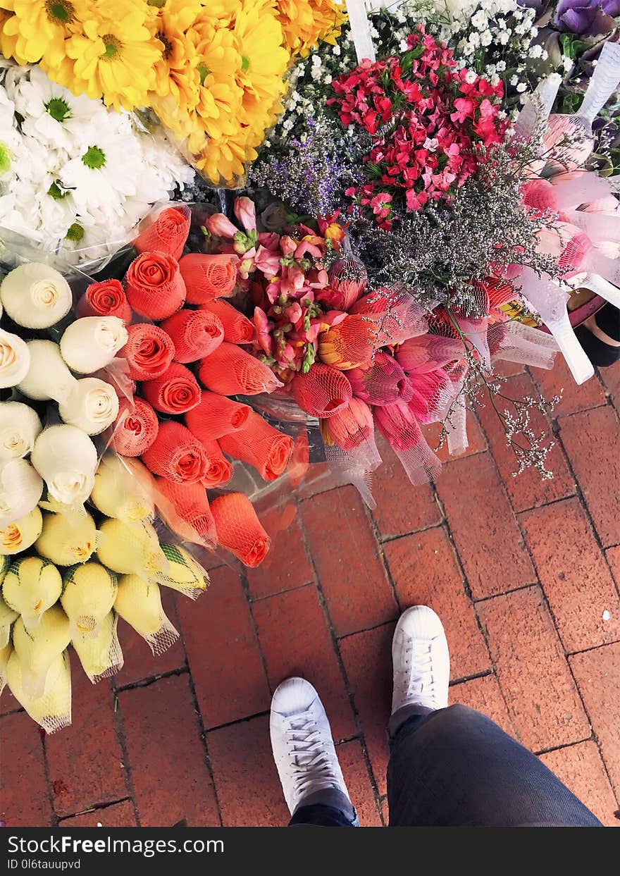 Assorted Flower Bouquet Lot