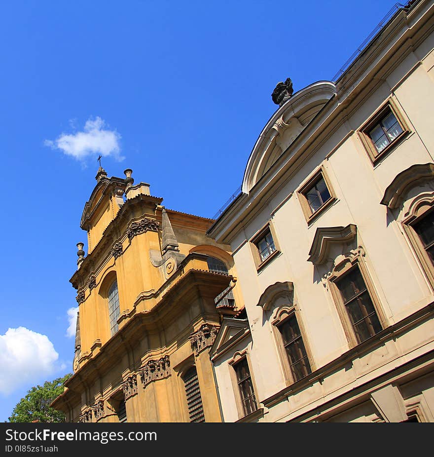 Sky, Building, Landmark, Town