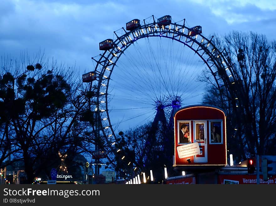 Ferris Wheel, Tourist Attraction, Sky, Amusement Park