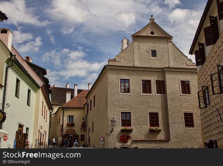 Town, Sky, Building, Medieval Architecture