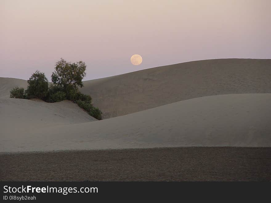 Sand, Aeolian Landform, Sky, Landscape