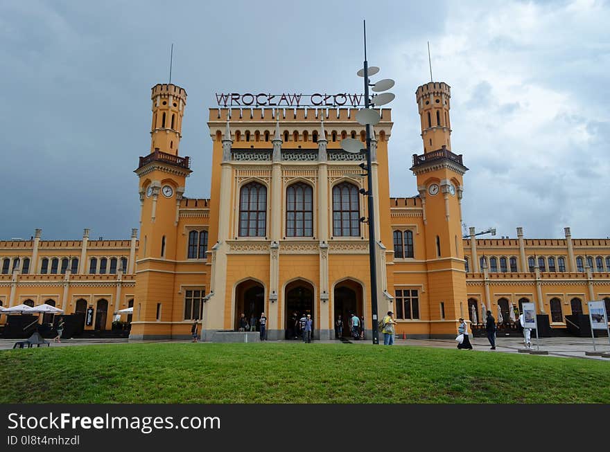 Landmark, Palace, Classical Architecture, Sky