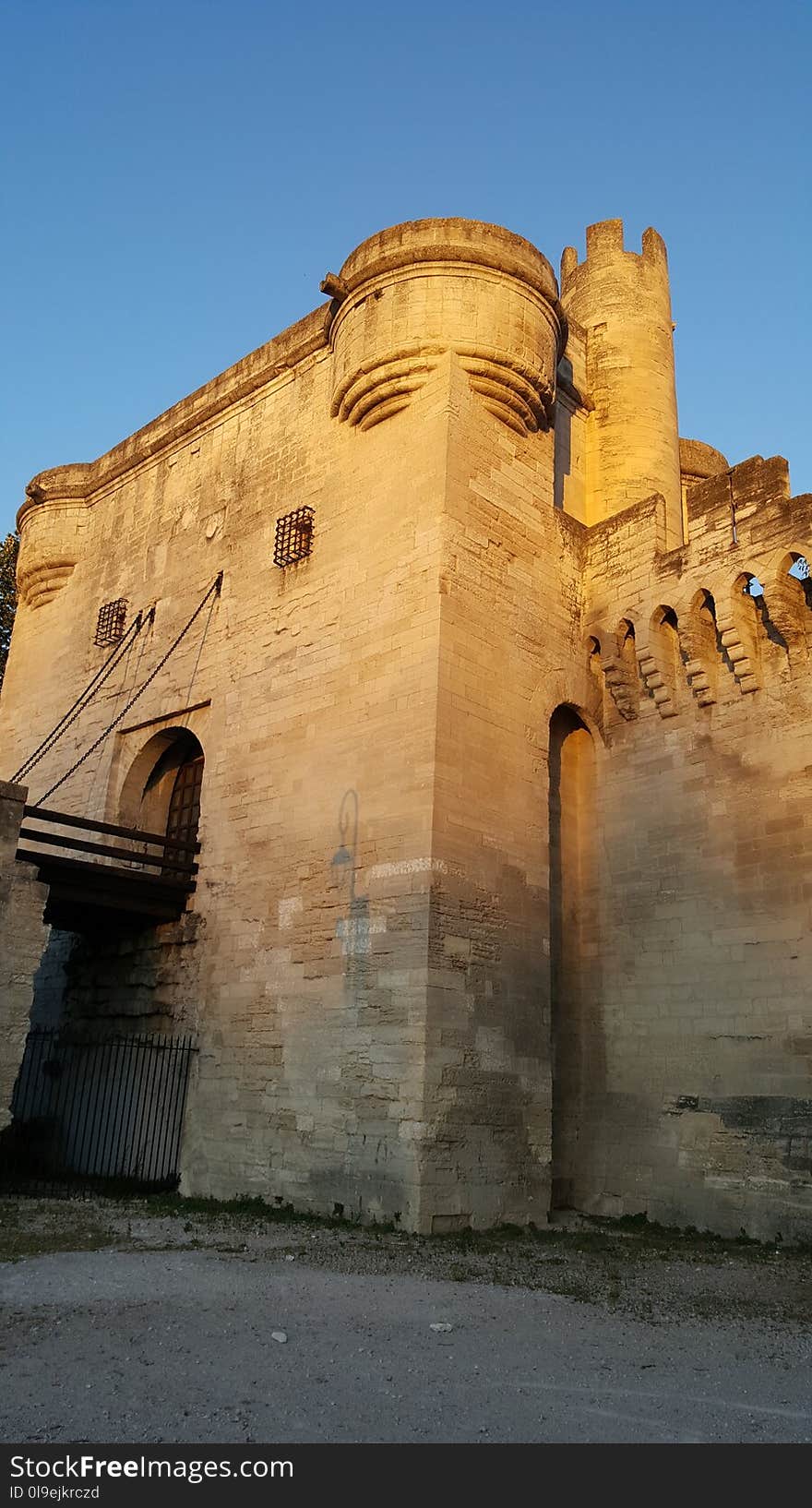 Sky, Historic Site, Wall, Fortification