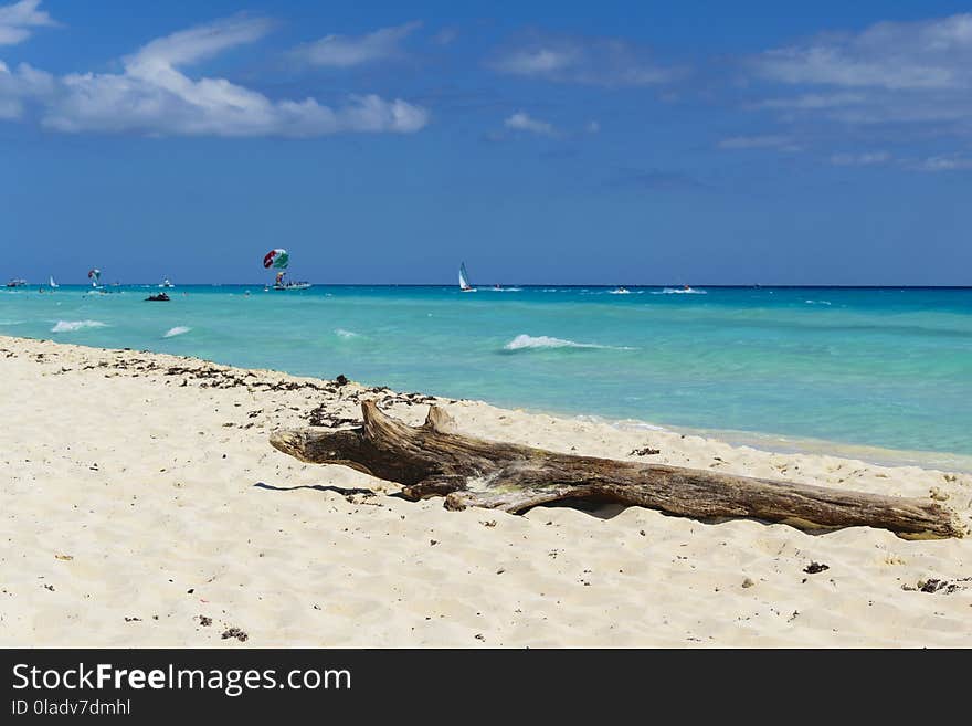 Sea, Beach, Coastal And Oceanic Landforms, Sky