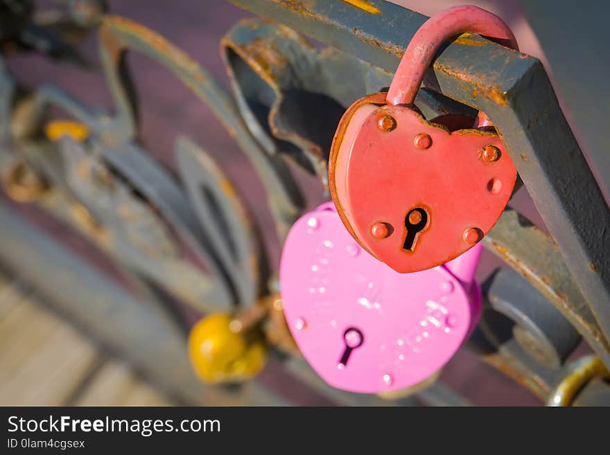 Wedding Locks Macro