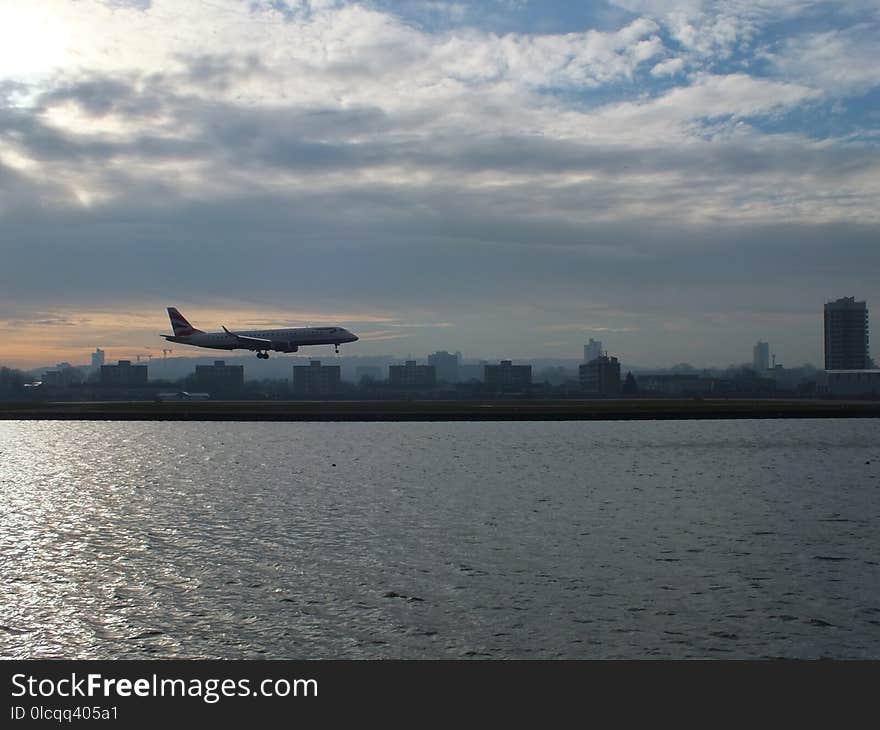 Sky, Airplane, Skyline, Horizon