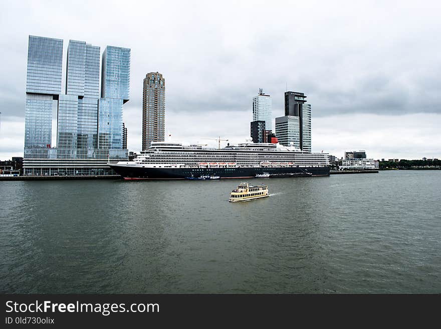 Skyscraper, Skyline, Tower Block, Water Transportation